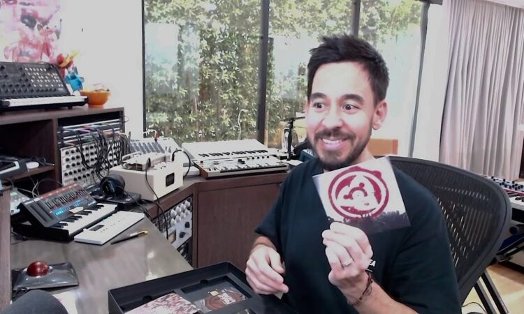 Linkin Park, Shinoda mostra il contenuto dell’edizione speciale di ‘Hybrid Theory’