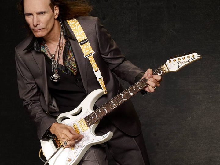 Steve Vai, on line due nuove canzoni estratte da Vai/Gash