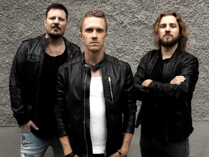 Grand, la band svedese firma per Frontiers Music