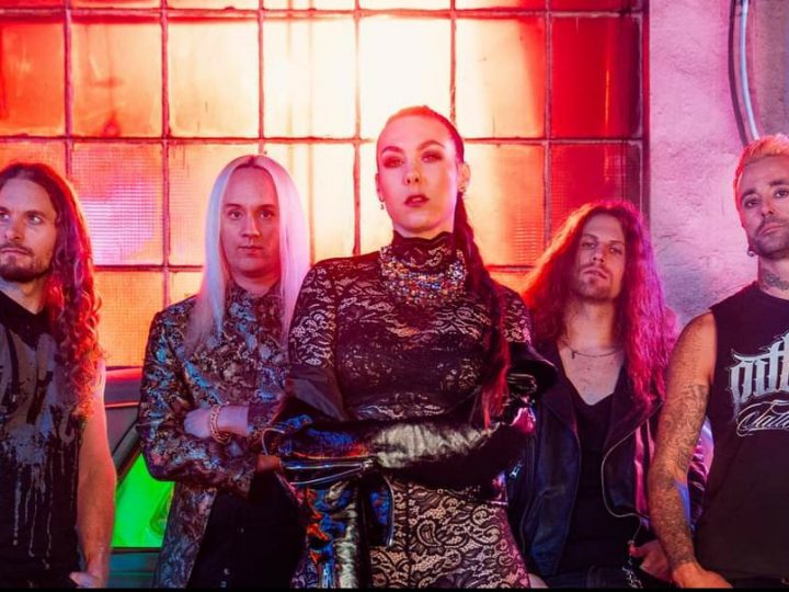 Amaranthe, una nuova versione piccante di ‘Adrenalina’