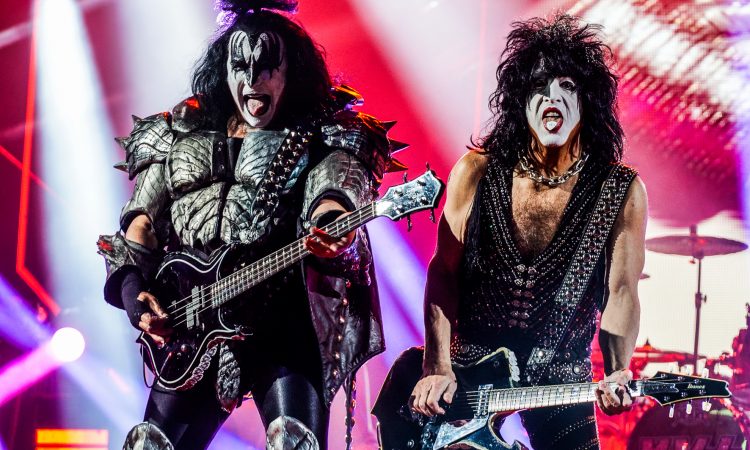 Kiss, Pophouse acquista la quota artistica delle registrazioni e dei diritti di pubblicazione della band