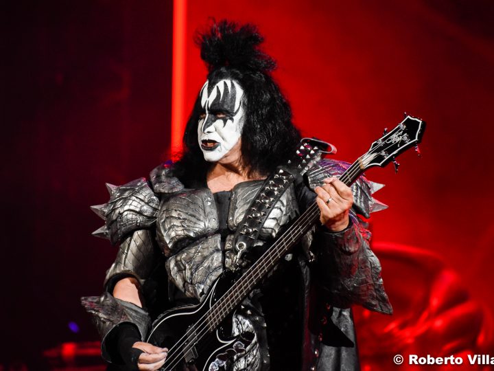 Kiss, Gene Simmons spiega la decisione di vendere l’intero catalogo musicale della band