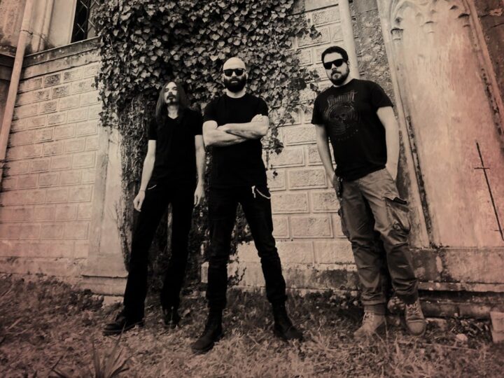 Godwatt, la stoner/doom metal band italiana firma per Time To Kill Records