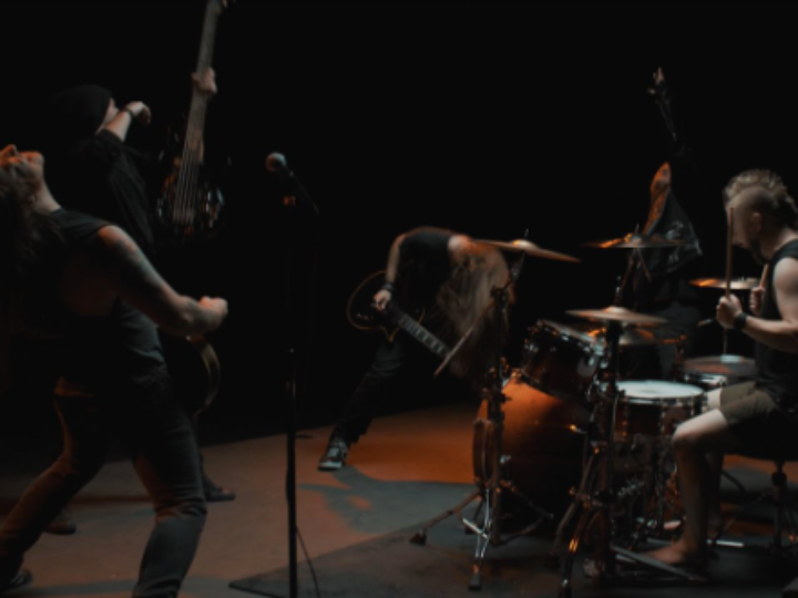 Celestial Wizard, pubblica il video di “Powerthrone