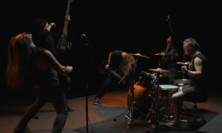 Celestial Wizard, pubblica il video di “Powerthrone