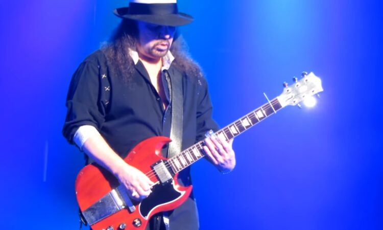 Lynyrd Skynyrd, morto l’unico membro originale Gary Rossington