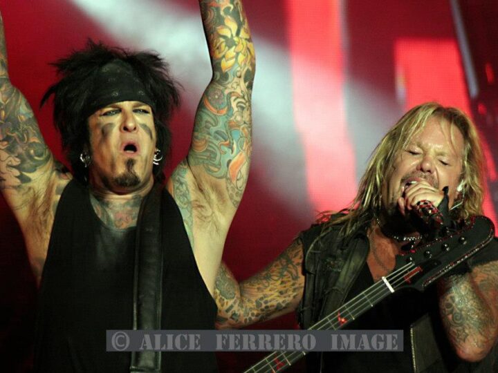 Mötley Crüe, Nikki Sixx:  “Un batterista scaduto che cerca di parlare per noi?”