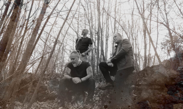 Eternal White Trees, il lyric video di “My Funeral”