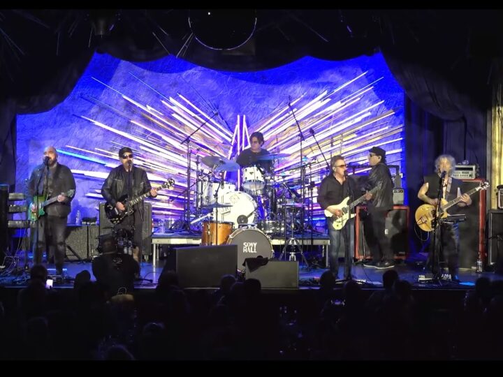 Blue Öyster Cult, pubblicano il nuovo video live ‘Career Of Evil’