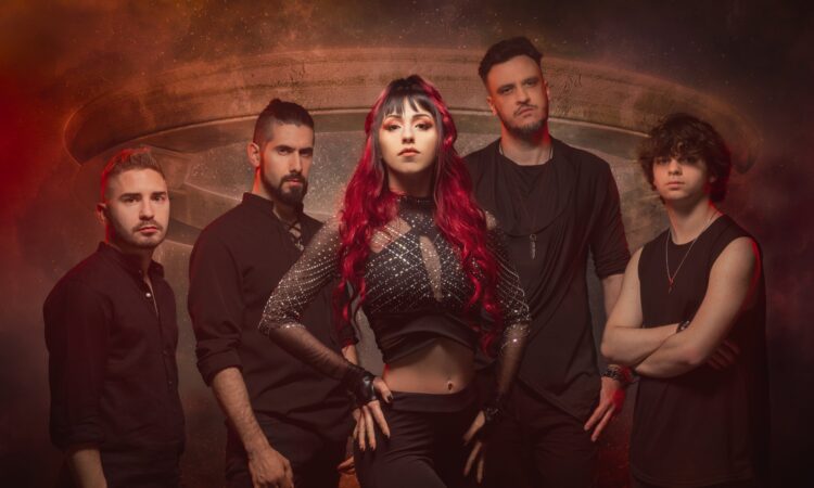 Elettra Storm, firmano con Scarlet Records. L’album di debutto in uscita a febbraio 2024