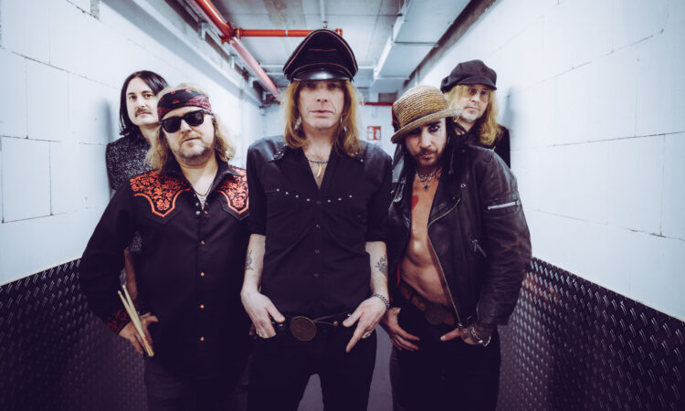 The Hellacopters, fuori il video di ‘Stay With You’