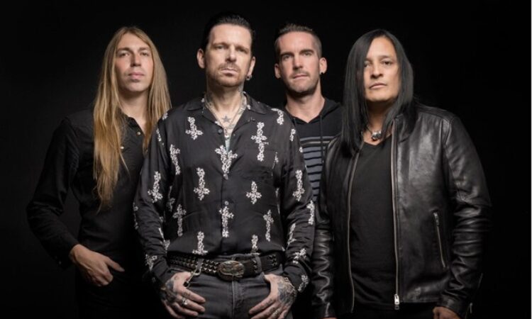 Black Star Riders, ascolta l’audio ufficiale del nuovo singolo ‘Why Are The Rats?’