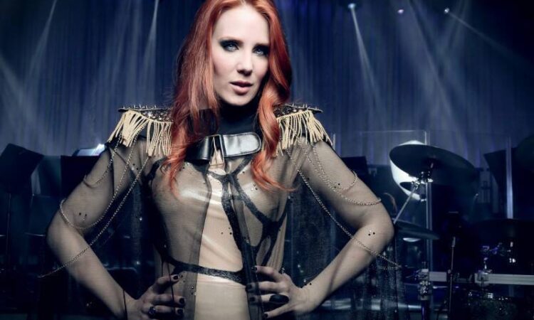 Simone Simons, fuori il video del brano ‘R.E.D.’