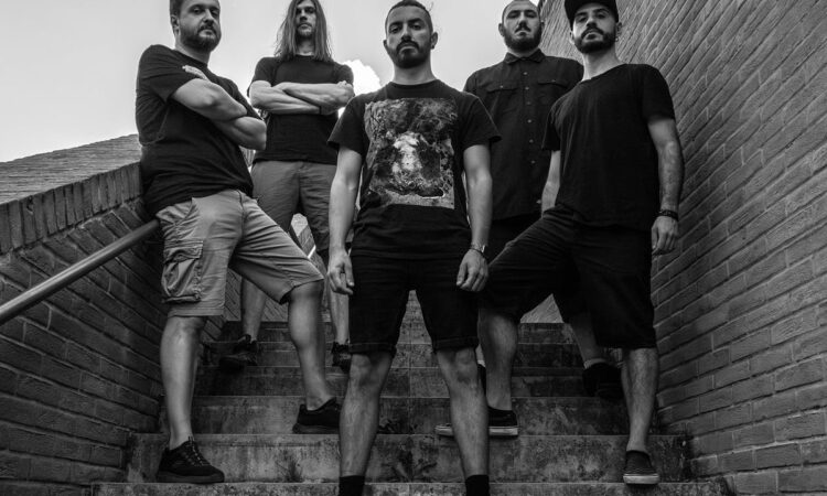 Across The Swarm, il nuovo singolo ‘Red Waters’