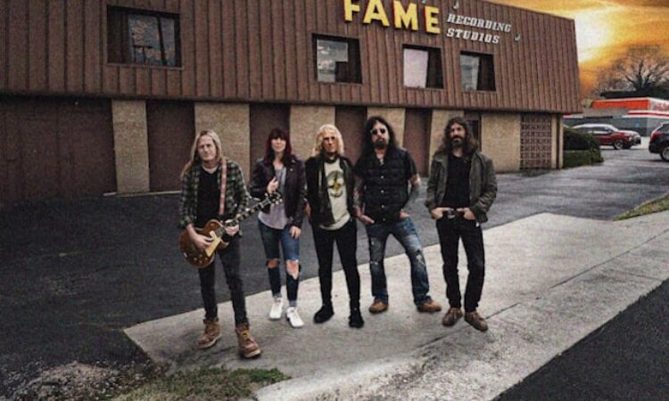 The Dead Daisies, fuori il video della rivisitazione di ‘Crossroads’ di Robert Johnson