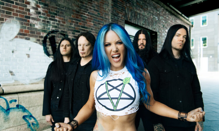 Arch Enemy, il video del nuovo singolo ‘Paper Tiger’